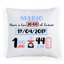 Cargar imagen en el visor de la galería, Cojín nacimiento personalizado Azul y Rojo