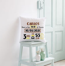 Charger l'image dans la galerie, Coussin de naissance personnalisé Marron et Jaune